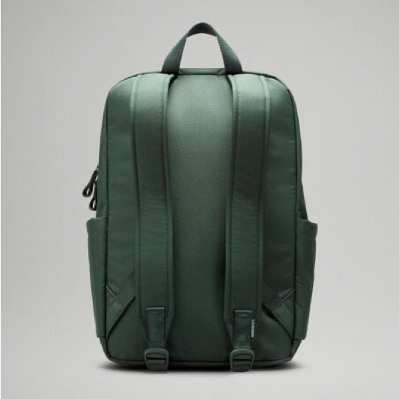 NWOT Everywhere Backpack 22L *Tech Canvas. - Picture 1 of 11